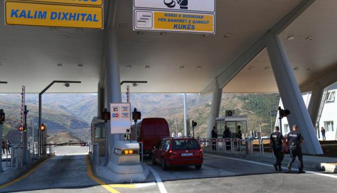 Bien ndjeshem hyrjet nga Kosova ne tetor - Shkak taksa ne rrugen e Kombit